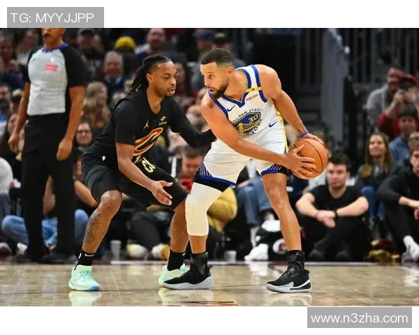 2018年勇士与雷霆精彩对决全场回放重温篮球激情与精彩瞬间