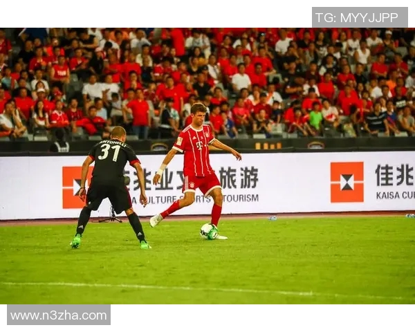 AC米兰与拜仁慕尼黑的巅峰对决球迷热情高涨不容错过