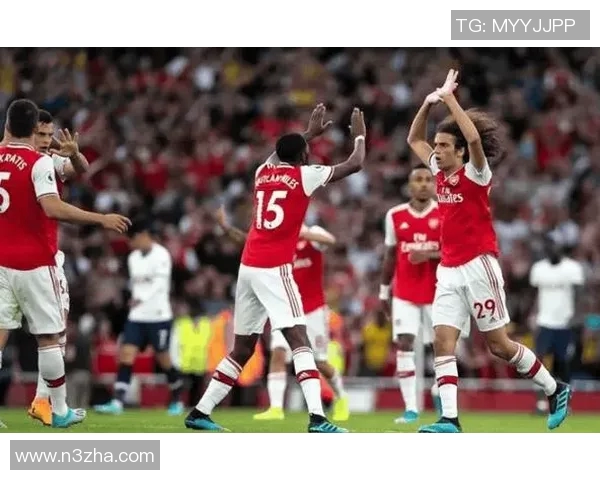 2014年阿森纳与拜仁的经典对决回顾与战术分析